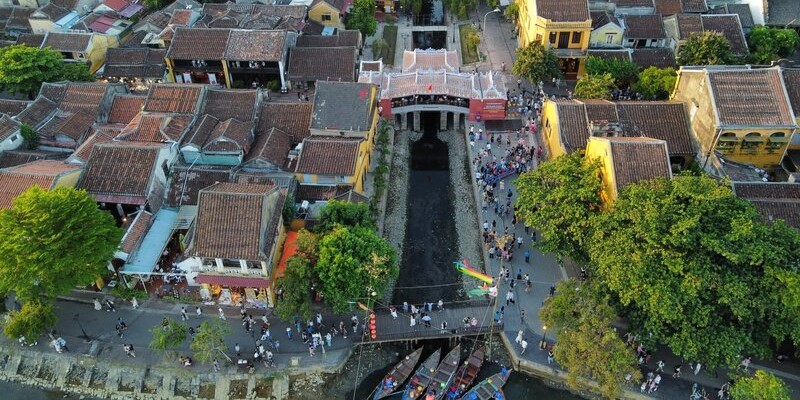 chua-cau-hoi-an-2-trai-nghiem